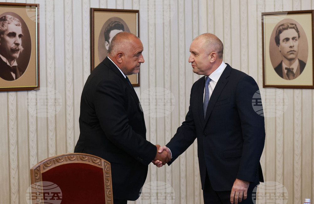 Президент - ГЕРБ-СДС - консултации