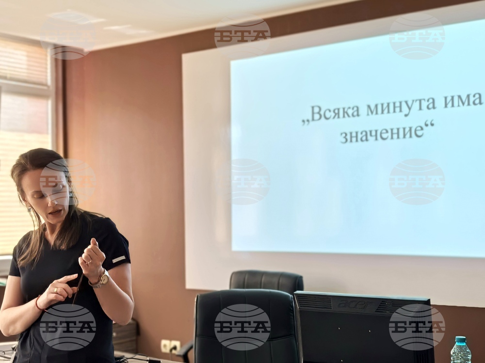 УМБАЛСМ „Н. И. Пирогов“: Десетки хора от различни части на България бяха консултирани и обучени от доц. Мария Димитрова, доц. Николай Велинов и екипа на Клиниката по нервни болести в "Пирогов"