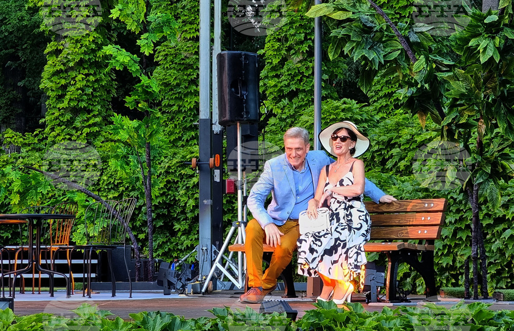 Варна - Летен театър - Мюзикъл „Здравей! Как си, приятелю?“