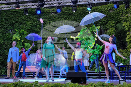 Варна - Летен театър - Мюзикъл „Здравей! Как си, приятелю?“