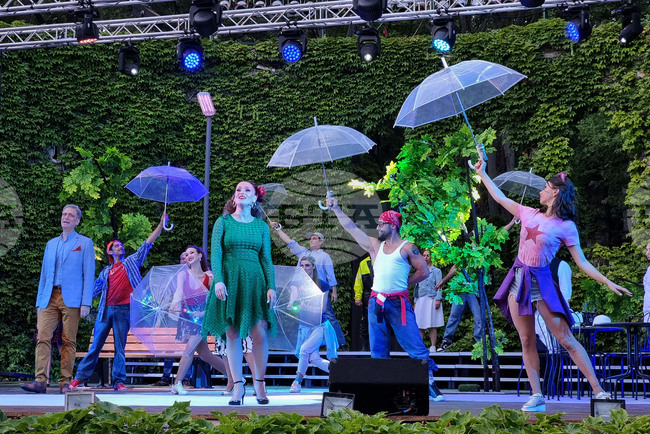 Варна - Летен театър - Мюзикъл „Здравей! Как си, приятелю?“