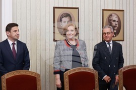 Президент - ДПС - консултации