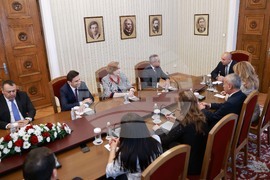 Президент - ДПС - консултации