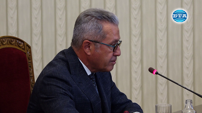 Най-логично е да бъде подкрепен мандатът на победителя, каза Йордан Цонев на консултациите при президента