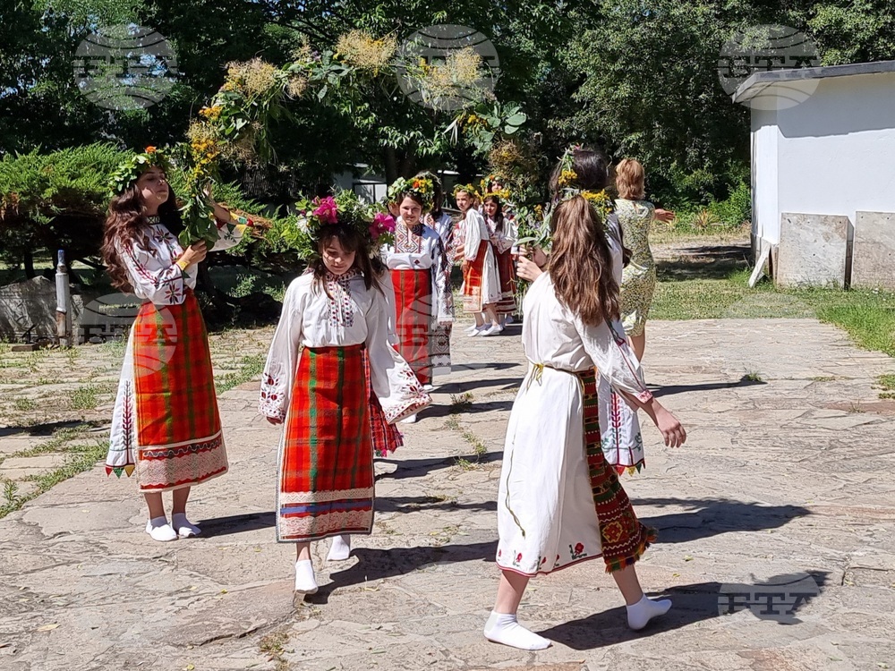 Кърджали - Еньовден - възстановка