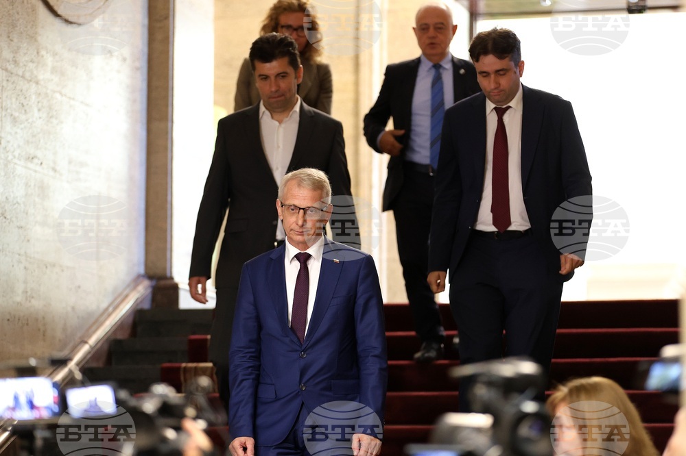 Президентство - ПП-ДБ - консултации - брифинг