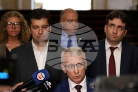 Президентство - ПП-ДБ - консултации - брифинг