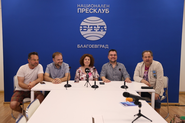 Пресконференция на Камерна опера - Благоевград по повод концерта "Три тенора и ... още нещо"