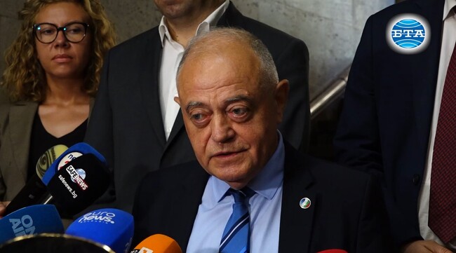 ПП-ДБ ще иска изслушване на премиера и на вътрешния министър за причините да се повиши степента на защита на председателя на ГЕРБ, съобщи Атанас Атанасов