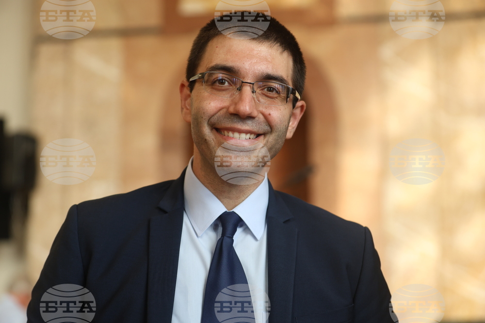 СУ „Св. Климент Охридски“ - Андрю Коутс - лекция - „Изследване на Слънчевата система“