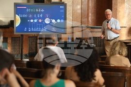 СУ „Св. Климент Охридски“ - Андрю Коутс - лекция - „Изследване на Слънчевата система“