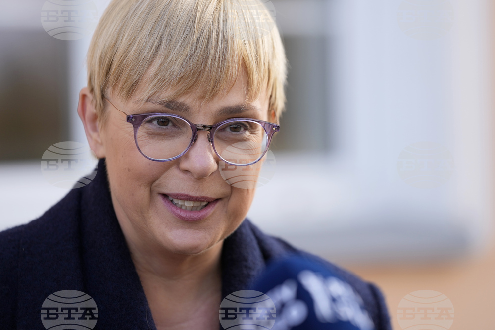 Словенският президент призова на Парижкия форум за мир за реформи в глобалното управление