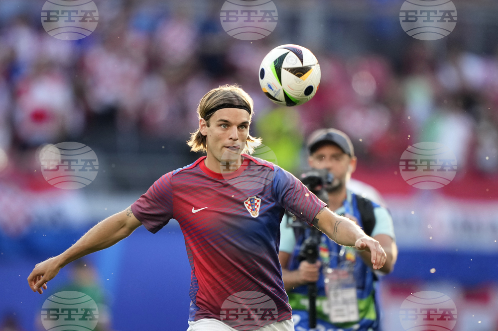 Кристъл Палас обяви трансфера на Борна Соса от Аякс