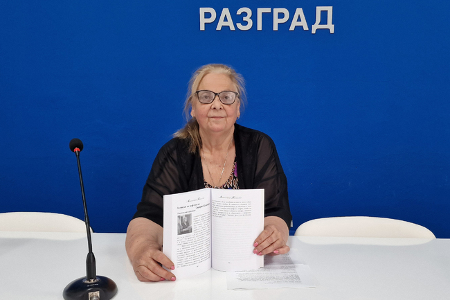 Разградската писателка Снежана Желязкова се включва в проекта „Авторски тефтери“ с пътепис за родното село на родителите си