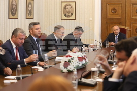 Президент - „БСП за България“ - консултации