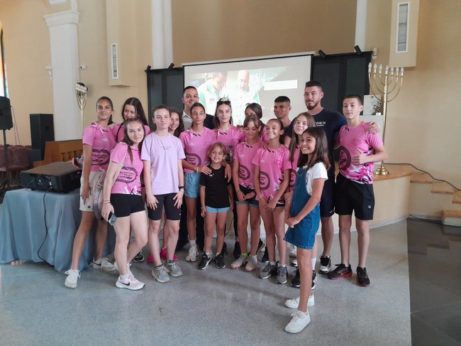 Община Видин: Зам.-кметът Борислава Борисова се срещна със световния шампион по плуване Цанко Цанков