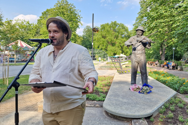  Шумен - комедиен театрален фестивал „Тодор Колев“ - откриване