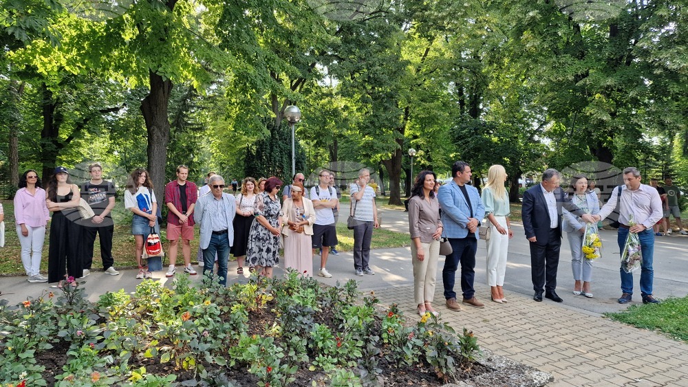 Шумен - комедиен театрален фестивал „Тодор Колев“ - откриване