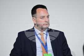 Green Transition Forum 4.0 - Новите перспективи пред Централна и Източна Европа - Сесия 2 : декарбонизация на транспорта и интелигентна мобилност