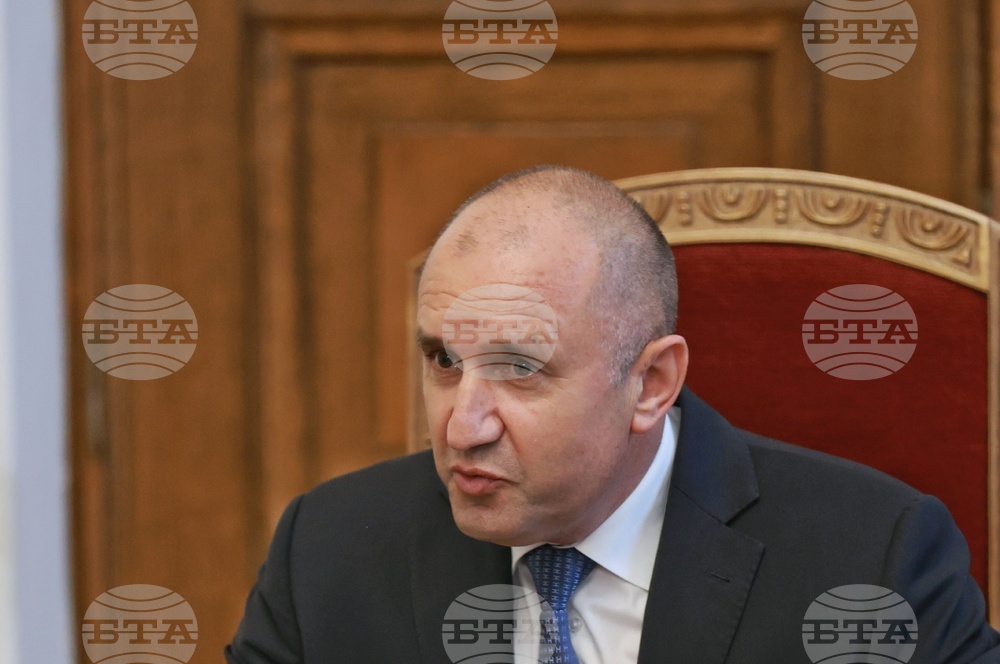 Президент - "Има Такъв Народ" - консултации