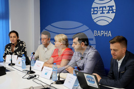 Национален пресклуб на БТА Варна - пресконференция  - Сдружение за модерна търговия