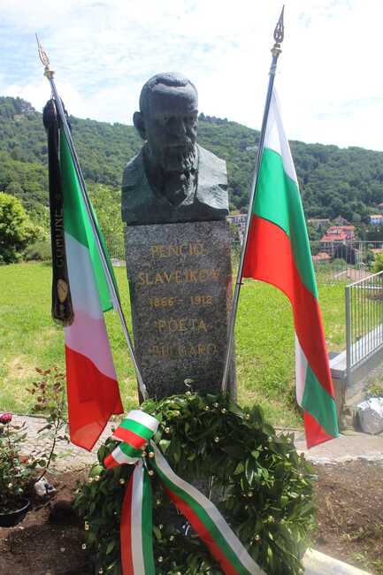 Училище „Асен и Илия Пейкови“, Италия: В Салона на съвременната българска литература ще поговорим под погледа на Славейков в Брунате