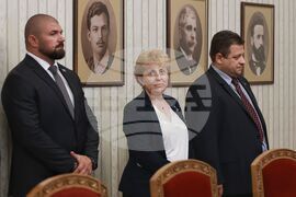 Президент - „Величие“ - консултации