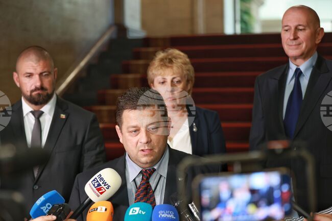 Президентство - „Величие“ - пресконференция