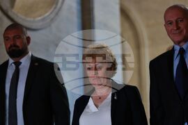 Президентство - „Величие“ - пресконференция