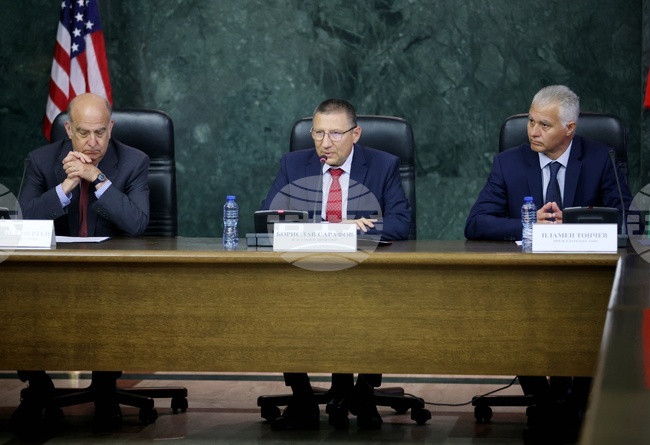 Съдебна палата - прокуратура - посланик на САЩ в България - ДАНС - брифинг