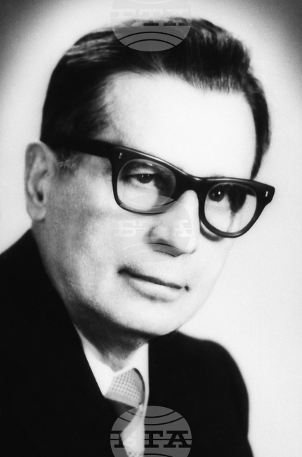 Крум Григоров - писател