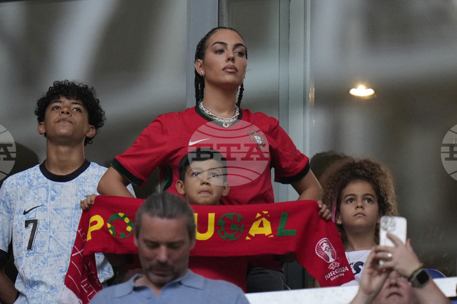 Роналдо закупи две вили на острови в Червено море