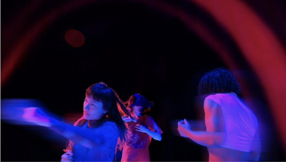 Хореографката Клара Фюри представя Dog rising в София