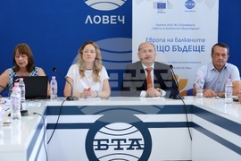 Национален пресклуб на БТА-Ловеч - проект "Европа на Балканите: Общо бъдеще"