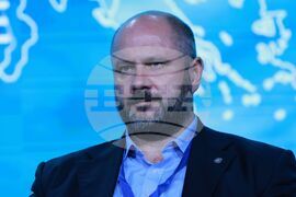 Green Transition Forum 4.0 - Новите перспективи пред Централна и Източна Европа - форум - Панел: Бъдещето на енергетиката: Възобновяеми енергийни източници и технологии с ниски въглеродни емисии - Панел: Енергийна трансформация-поглед в бъдещето