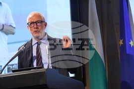 Международен форум за кирилицата „Азбука. Език. Идентичност“ - пленарни доклади