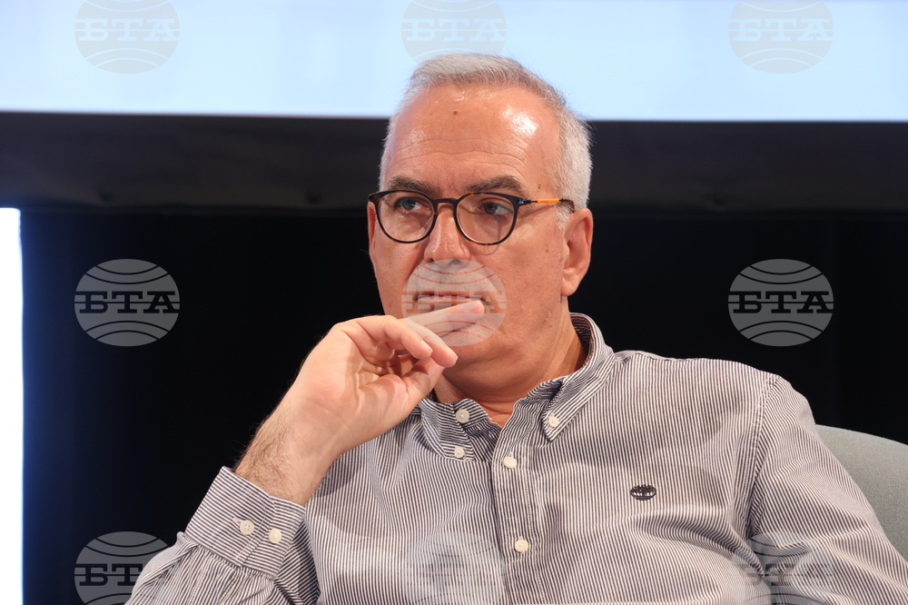 Международен форум за кирилицата „Азбука. Език. Идентичност“ - пленарни доклади