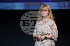 „Булевард 2044“ - форум