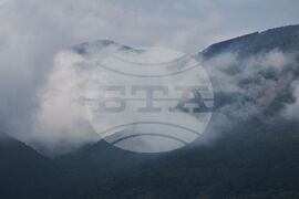 Витоша планина - изглед - облаци