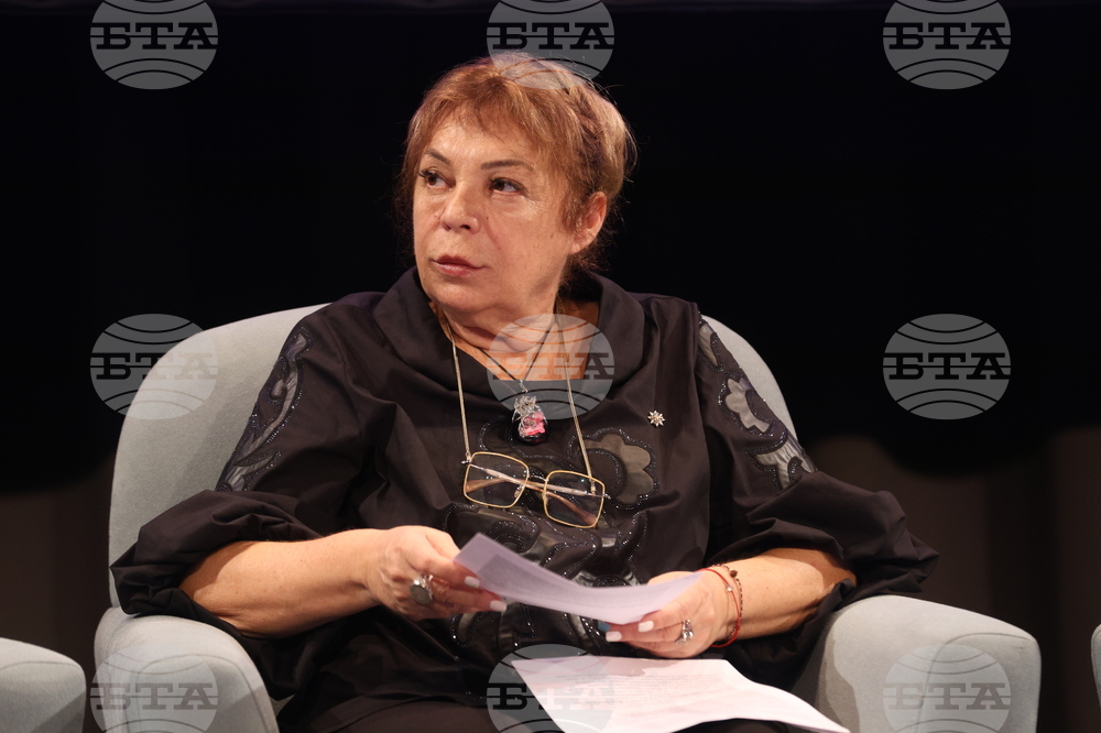 Международен форум за кирилицата „Азбука, език, идентичност“ - първа сесия „Средновековното наследство на кирилицата“