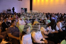 „Булевард 2044“ - форум