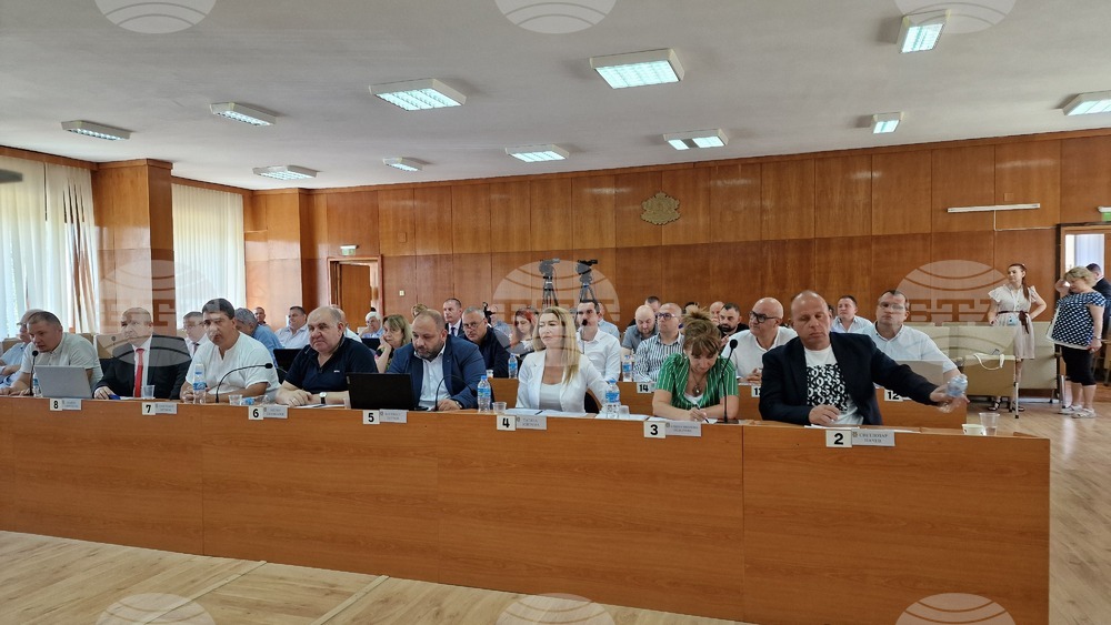 Приеха промени в Правилника за организацията и дейността на Общинския съвет в Шумен