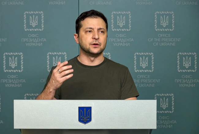 Руските сили напредват към трета украинска ядрена централа, заяви Зеленски пред американски сенатори