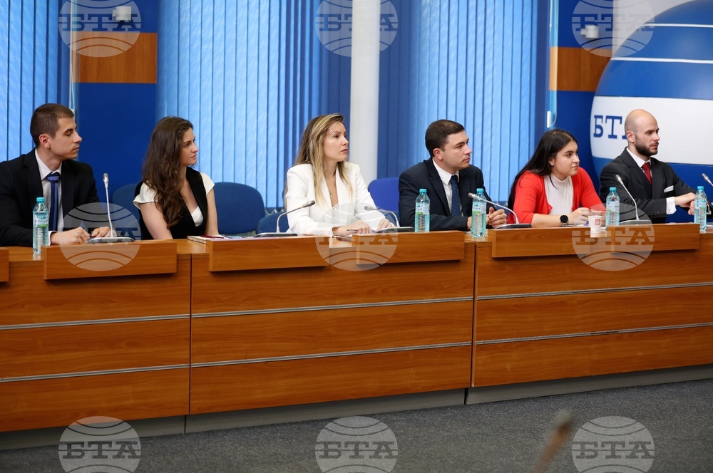 Национален пресклуб на БТА - стажант-аташета в Министерство на външните работи