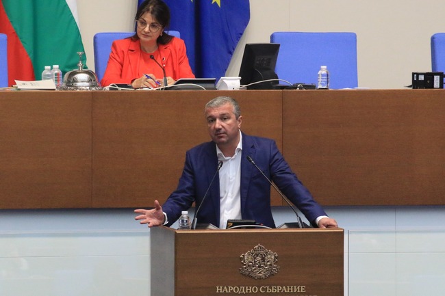 Драгомир Стойнев: Най-важното е, че няма опасност от аварията в АЕЦ „Козлодуй“