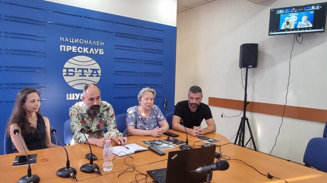 Важно е как Атанас Далчев присъства в учебната програма коментираха учители и преподаватели при представянето на новия брой на ЛИК за поета в Националния пресклуб на БТА в Шумен