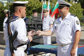 Варна - ВВМУ "Н.Й. Вапцаров" - старшински звания - връчване