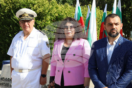 Варна - ВВМУ "Н.Й. Вапцаров" - старшински звания - връчване