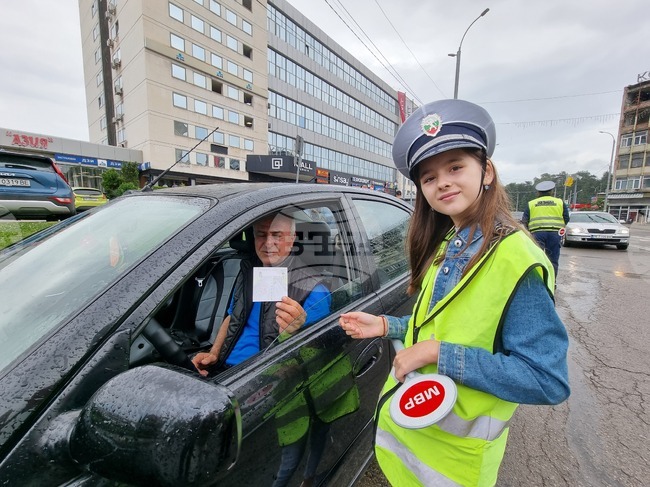 Перник - Национален ден на безопасността на движението по пътищата - деца - акция