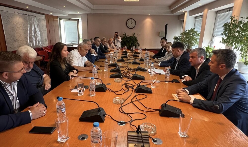 БСП проведе среща с “Левицата!”